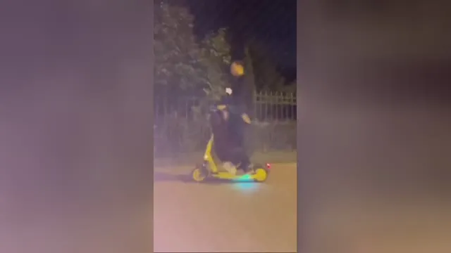 Русские студенты решили потрахатся в рот едя на самокате